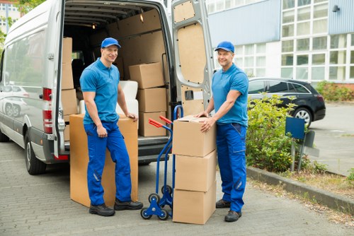 Reliable Barnet van and man service for a smooth relocation