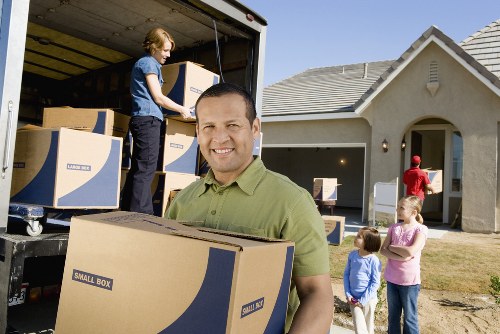 Commercial and home furniture moving service in Barnet